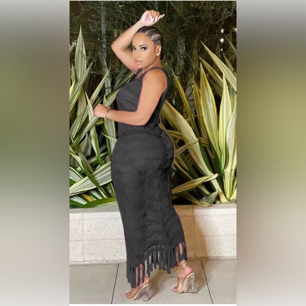 Black hollow maxi dress